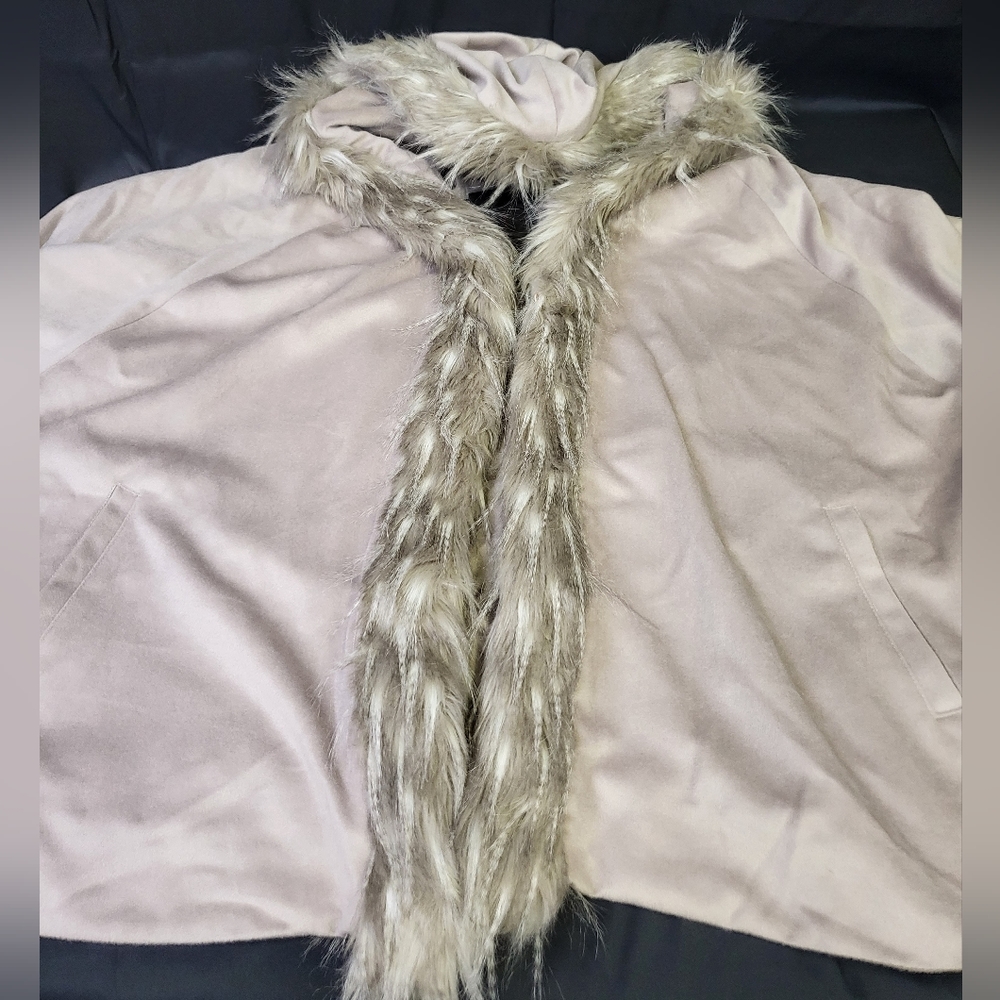 ADRIENNE LANDAU Hooded Kimono Jacket Faux Fur Trim Taupe Size‎ M/L